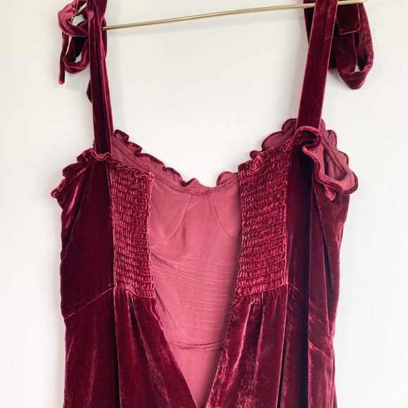 Reformation - Picture 11 of 12